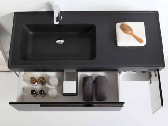 ארון אמבטיה שחור דגם אוניקס מבט על פתוח