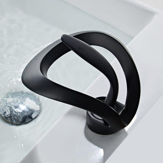 ברז ראש נחש מעוצב מודרני שחור לכיור אמבטיה 2